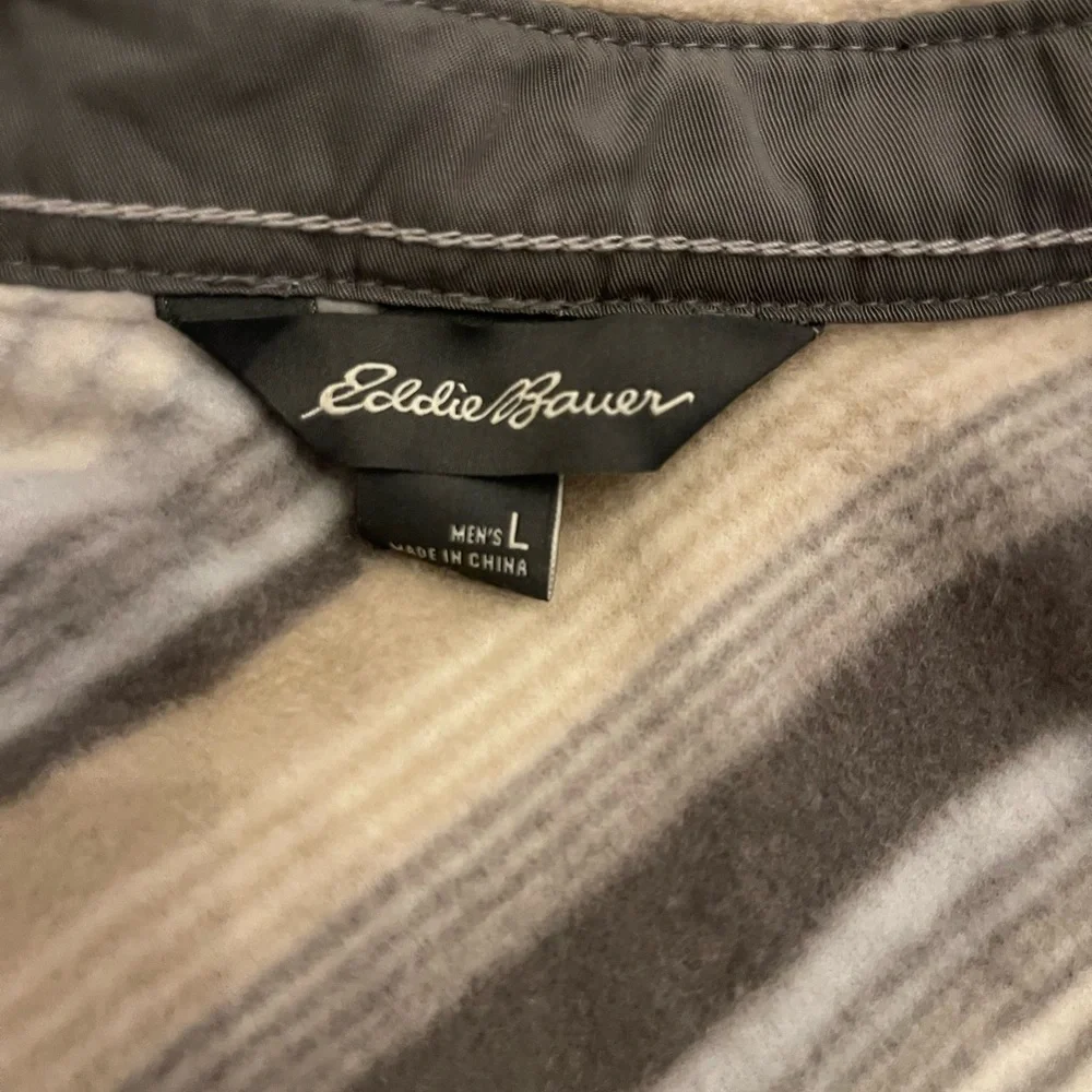 Eddie Bauer Gray and Cream Striped Shirt - Picture 3 of 4
